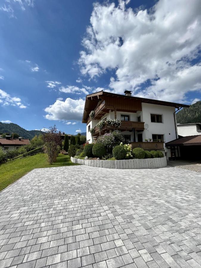 Haus Barbara Apartment Waidring Bagian luar foto