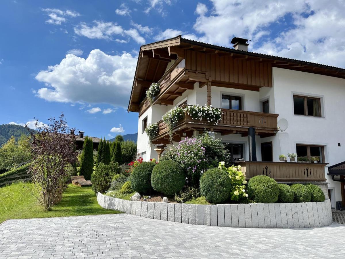 Haus Barbara Apartment Waidring Bagian luar foto
