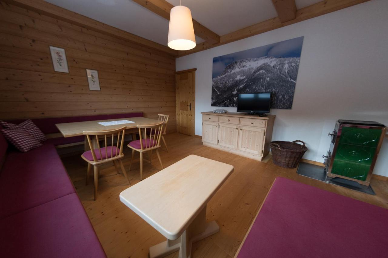 Haus Barbara Apartment Waidring Bagian luar foto